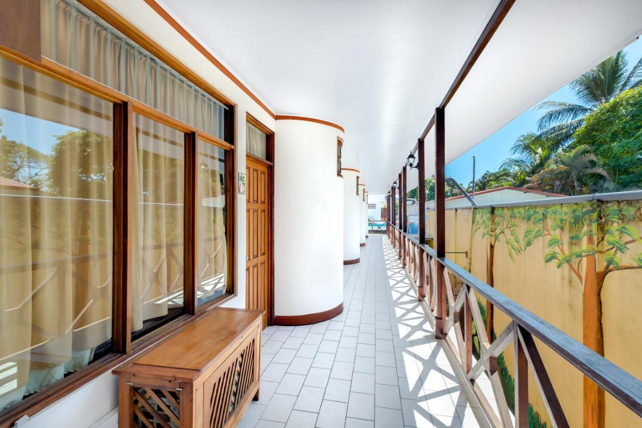 Hotel Poseidon Jacó Exteriér fotografie
