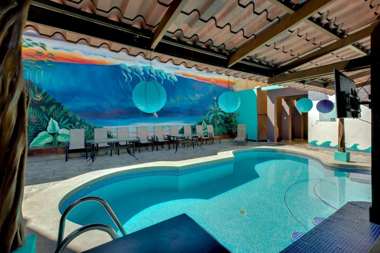 Hotel Poseidon Jacó Exteriér fotografie